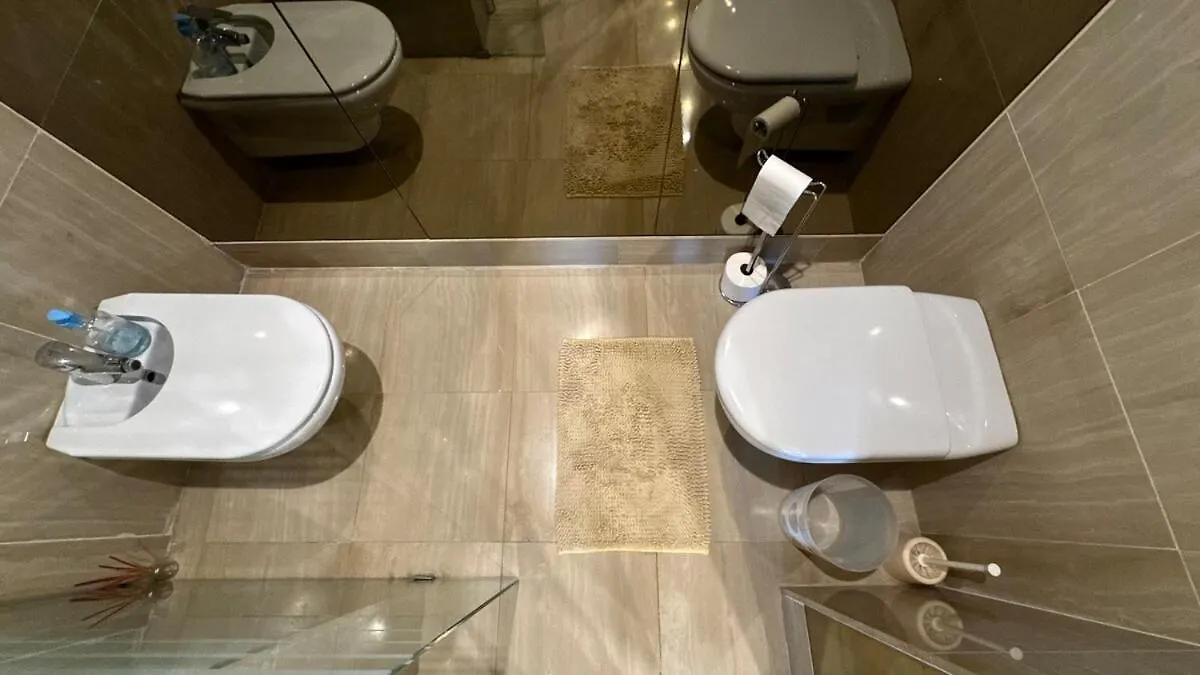 Exclusive 2 Bedroom Apartment Эстепона